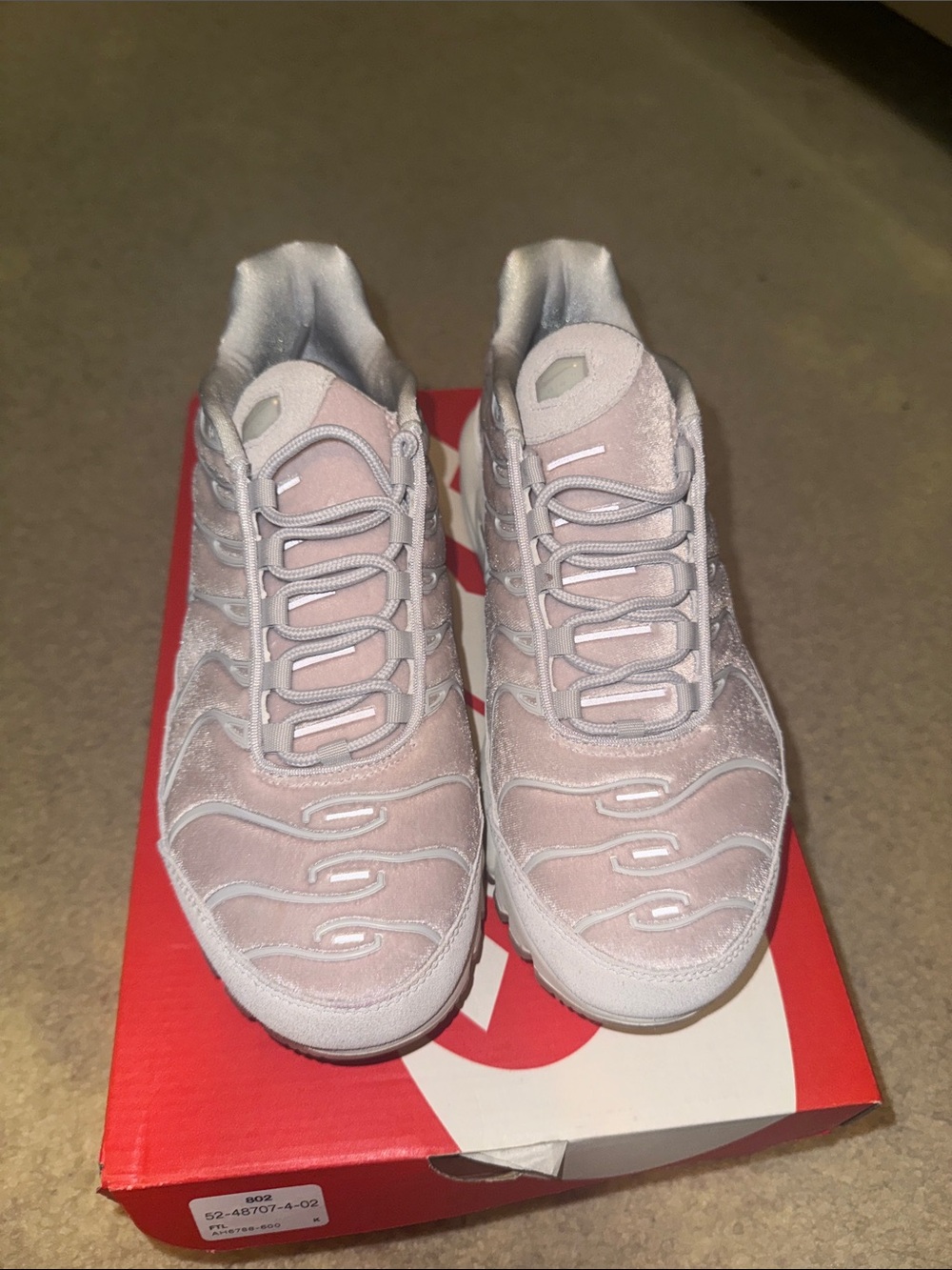 Nike Airmax Plus Women’s Light Pink and White Tuned Air Sneakers - Picture 4 of 4